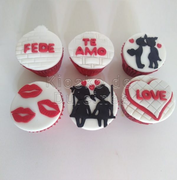 cupcakes-pareja-2-kiosko-de-dulcinea-min