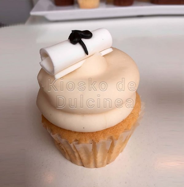 cupcakes-diploma-kiosko-de-dulcinea-min